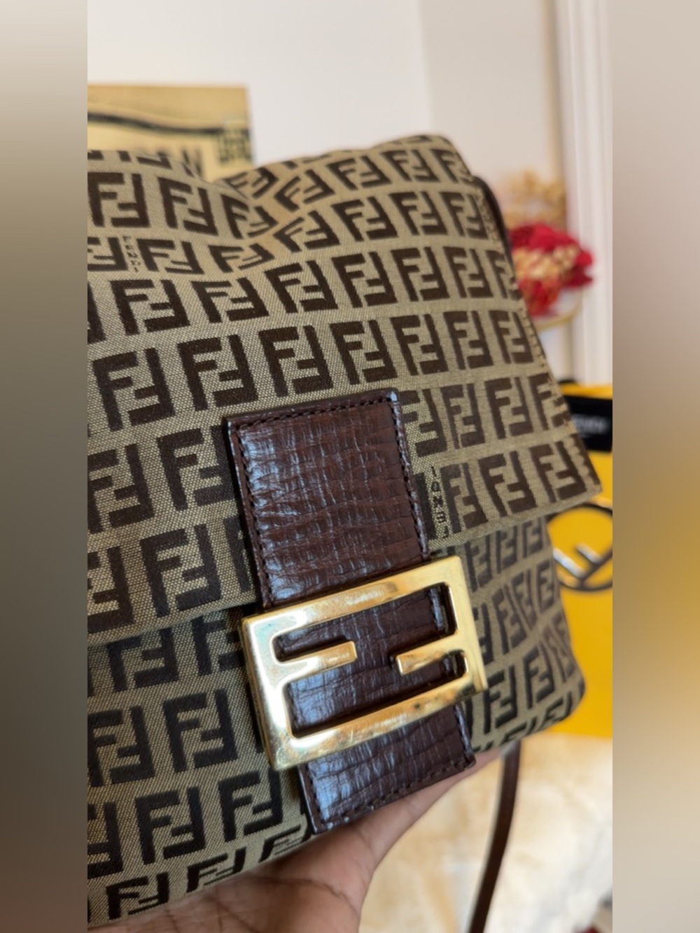 Fendi Brown FF Zucchino Canvas Shoulder or crossbody Bag with Dark Brown Trim - Picture 7 of 12